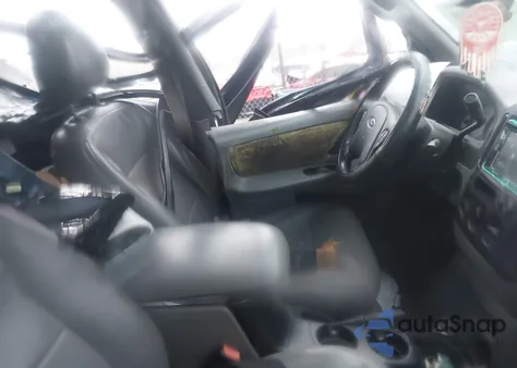 2002 Ford Escape Xlt из США, поврежденный, VIN 1FMYU03172KB66739